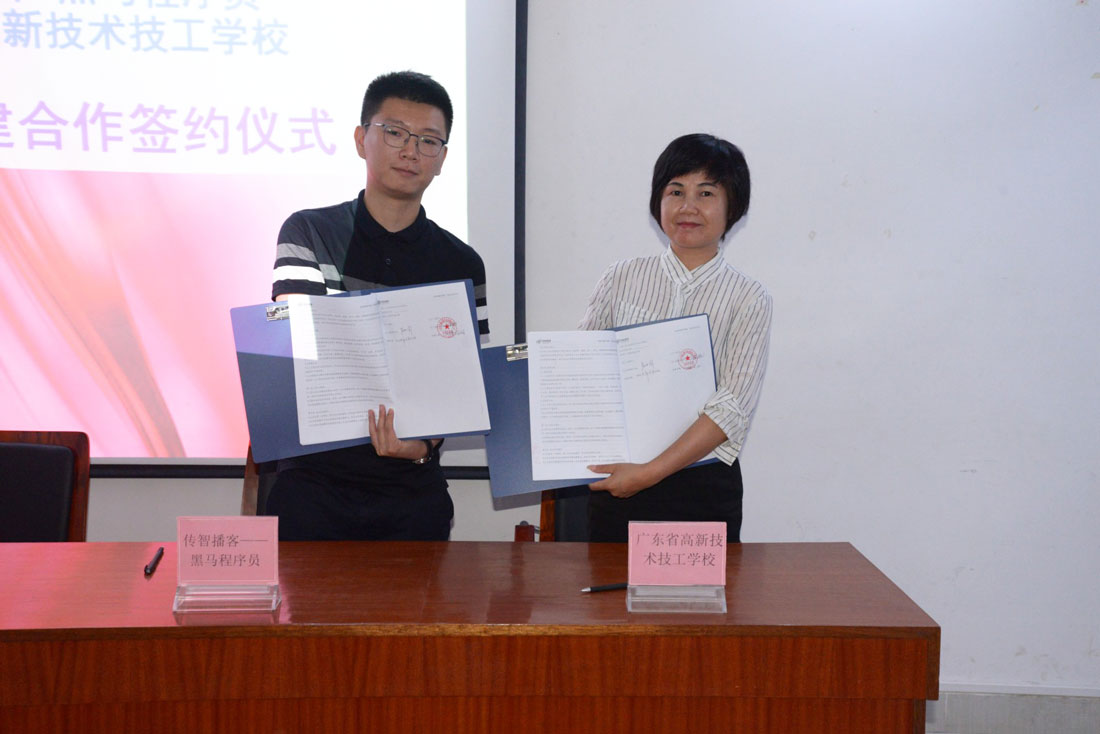 45e41cd39a634a69dd98e9c9e7986cea.jpg 45e41cd39a634a69dd98e9c9e7986cea.jpg