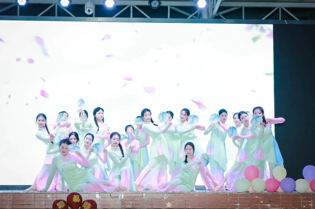 6686体育-全网最全最有态度的体育赛事直播平台_6686sports,花都技工学校,广州技工学校,广州高新技校,广州中专学校,花都中专学校