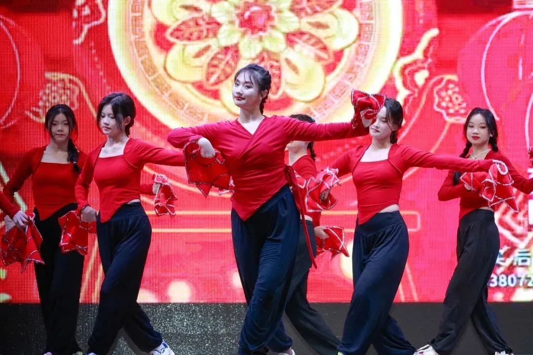 6686体育-全网最全最有态度的体育赛事直播平台_6686sports,花都技工学校,广州技工学校,广州高新技校,广州中专学校,花都中专学校